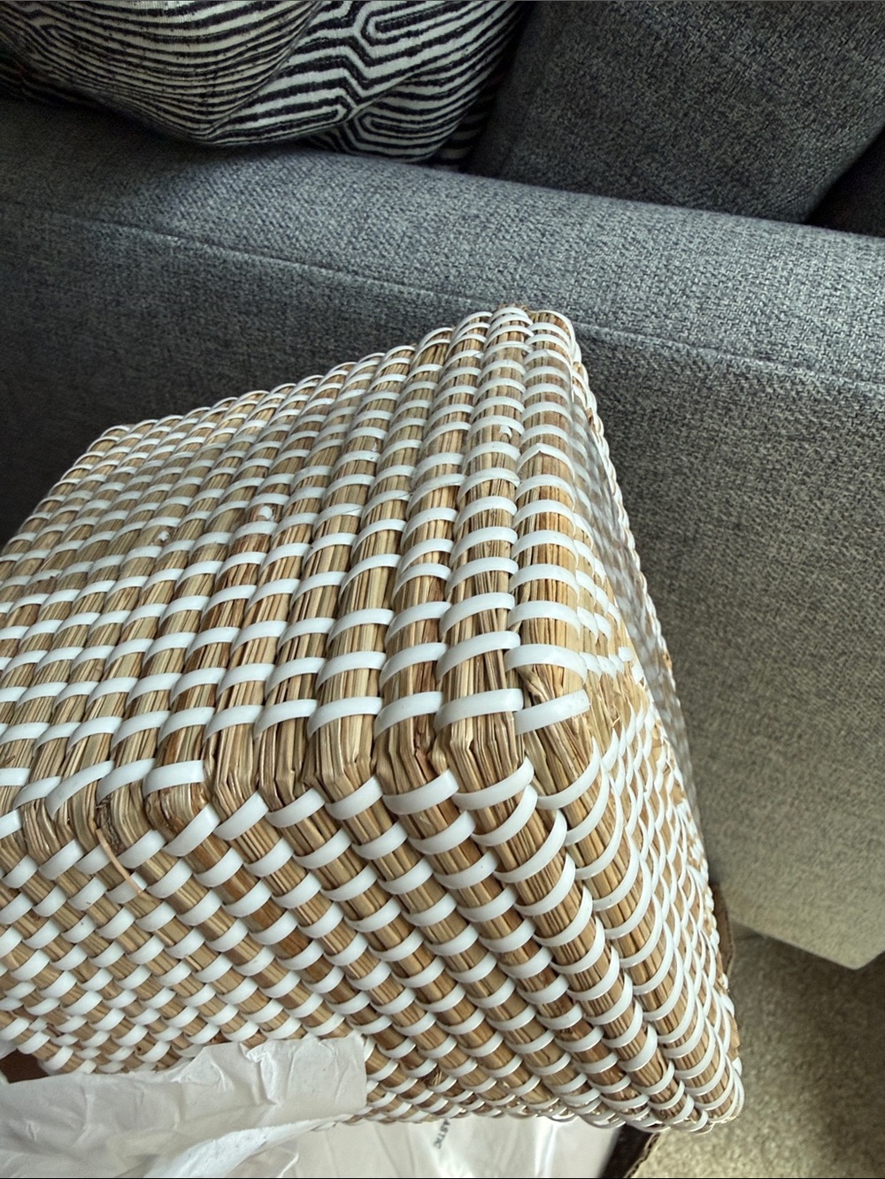 Serena & Lily La Jolla tissue holder - Picture 7 of 10